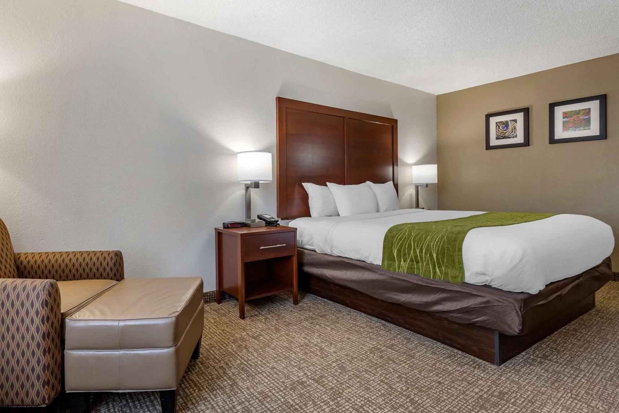 Comfort Inn Шелбі Екстер'єр фото